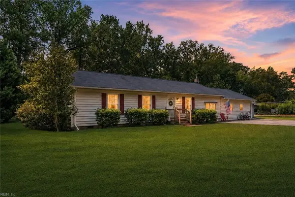 209 Oak Point Drive, Yorktown, VA 23692