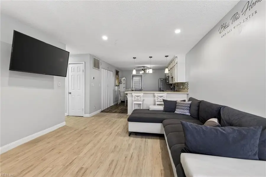 245 W Ocean View Avenue #102, Norfolk, VA 23503 - #3