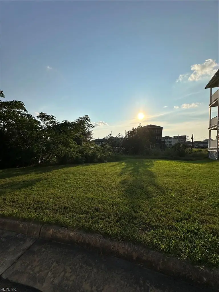 9505 7th Bay Street, Norfolk, VA 23518 - #2