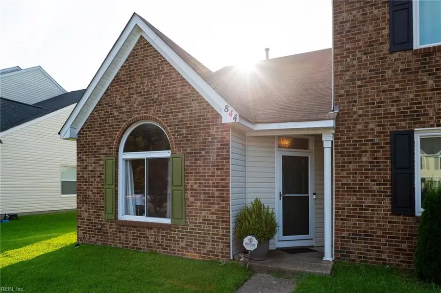 844 Old Clubhouse Road, Virginia Beach, VA 23453 - #2