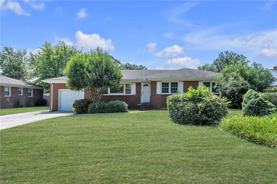 4633 Miles Standish Road #Dr, Virginia Beach, VA 23455 - #2