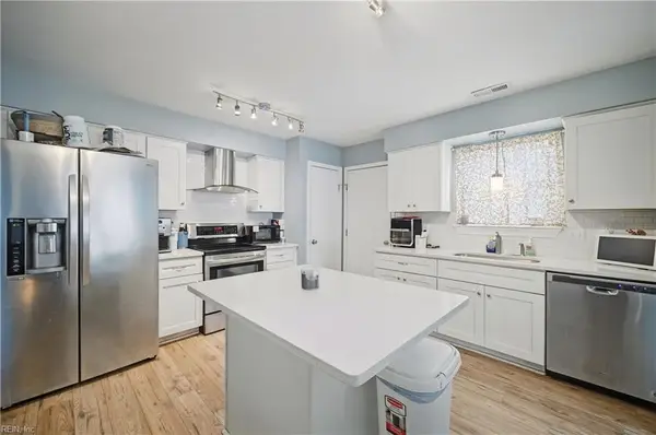 2001 Westham Woods Court, Virginia Beach, VA 23454