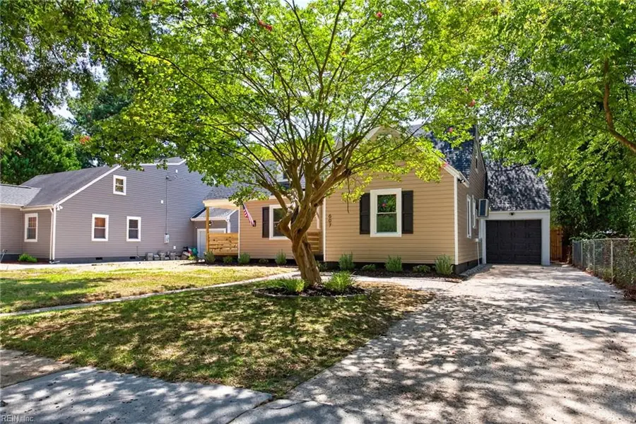 607 Maycox Avenue, Norfolk, VA 23505 - #3