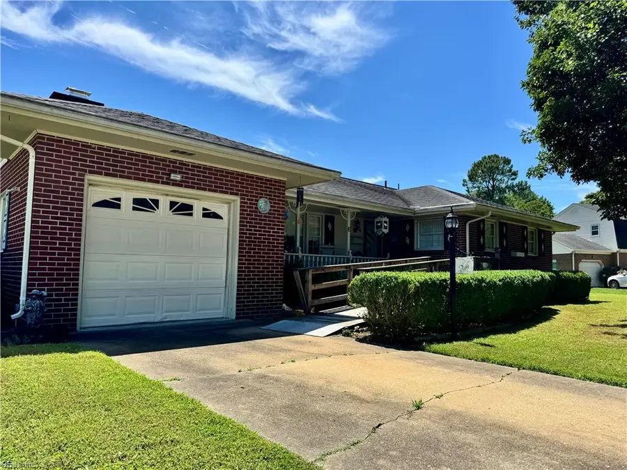 6 Belle Meade Court, Newport News, VA 23602 - #3
