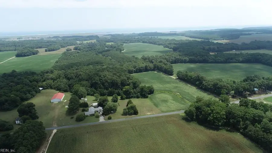 154 Metompkin Road, Parksley, VA 23421 - #2