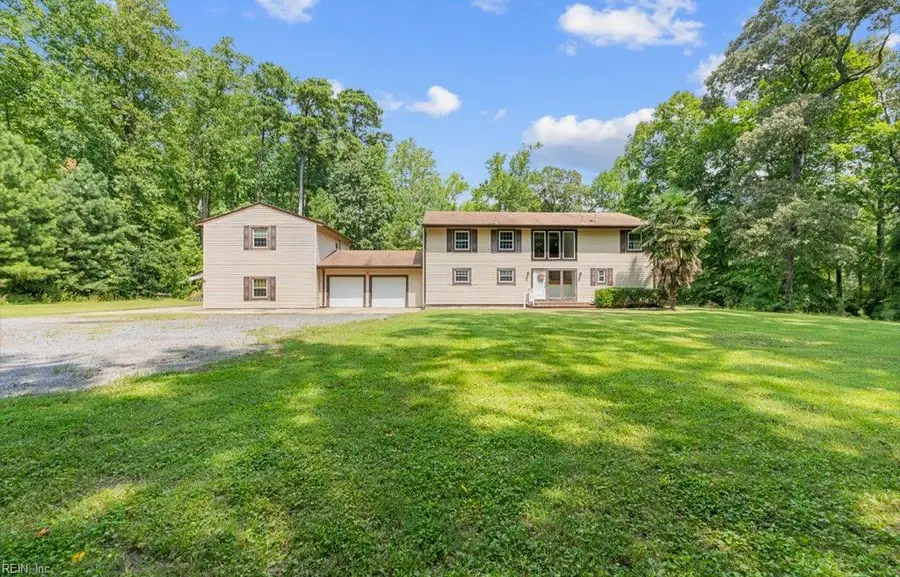 12255 Waterview Trail, Carrollton, VA 23314 - #2