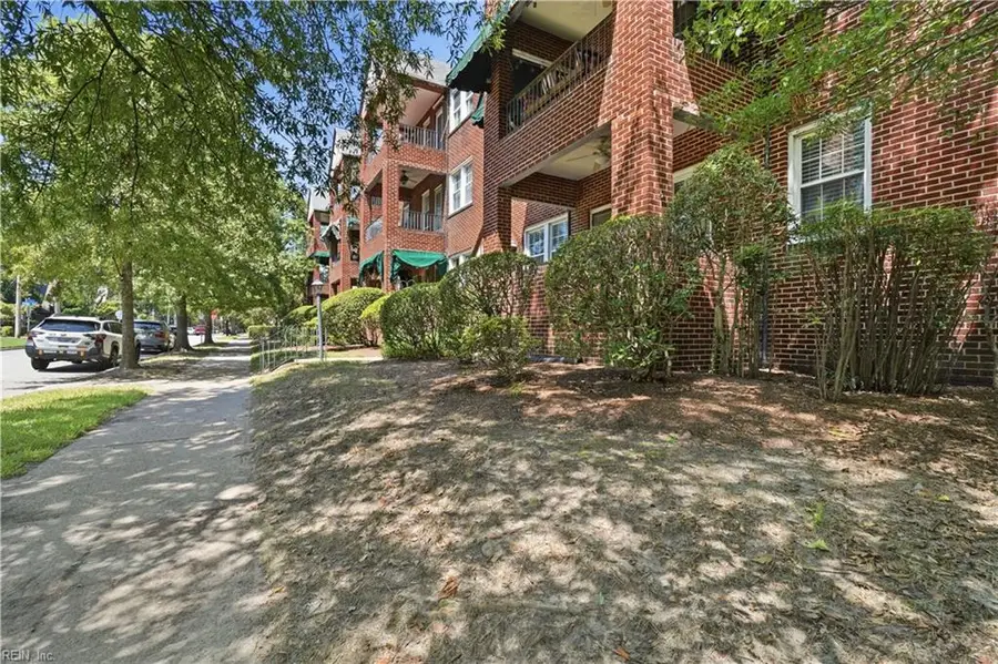 940 W Princess Anne Road #A4, Norfolk, VA 23507 - #2