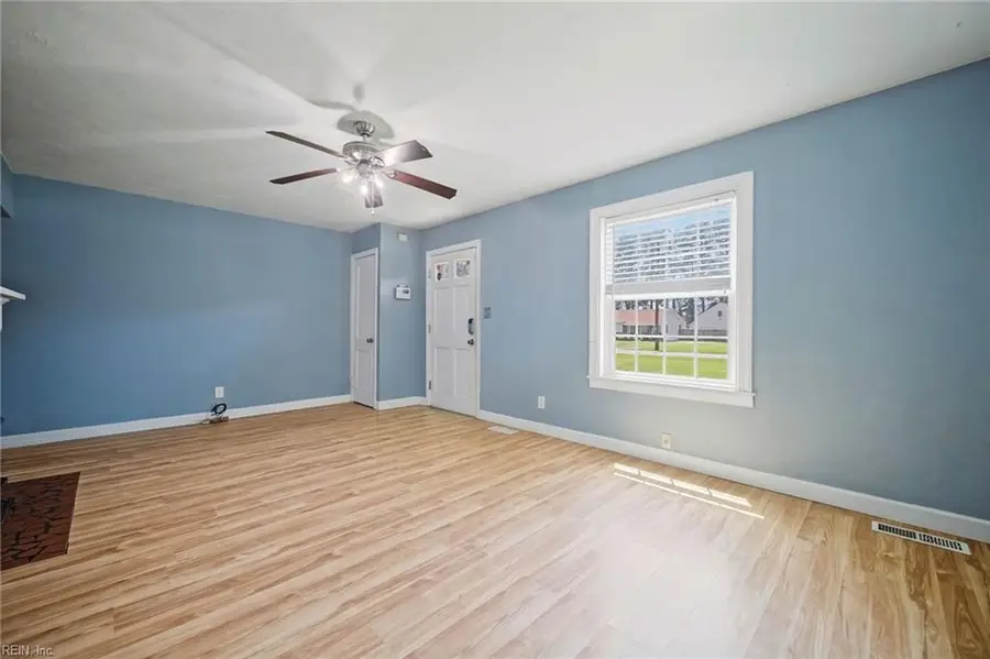 221 Cypress Road, Portsmouth, VA 23701 - #3