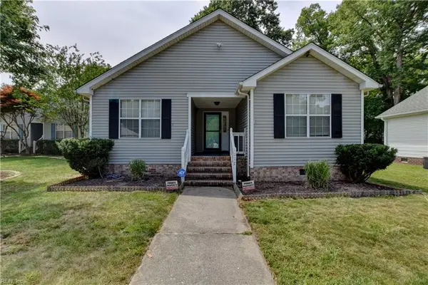 117 Poplar Grove Crescent, Suffolk, VA 23434