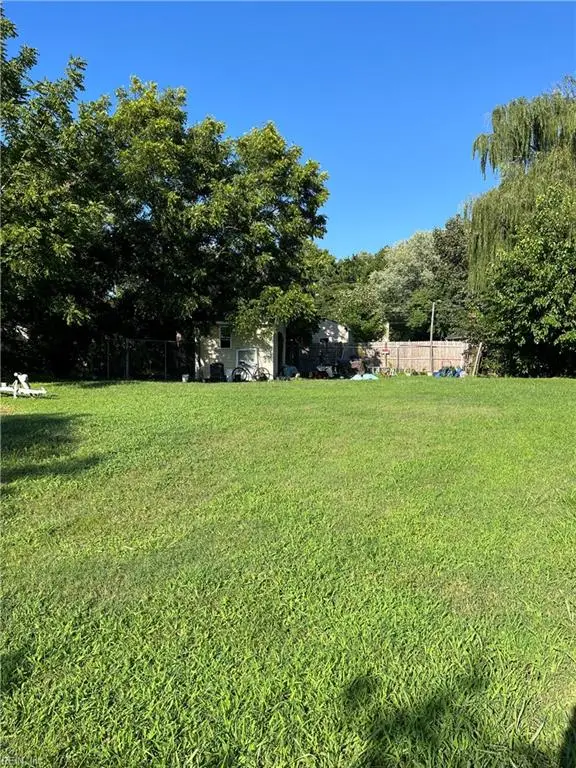 5911 Old Avenue, Newport News, VA 23605 - #3