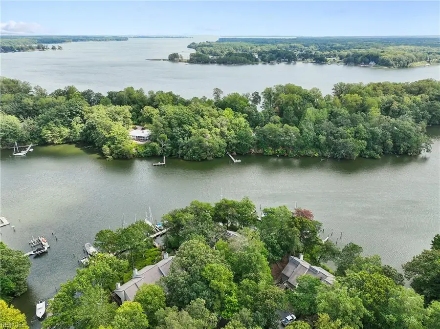 50 Villa Ridge Drive #F, Hartfield, VA 23071 - #2