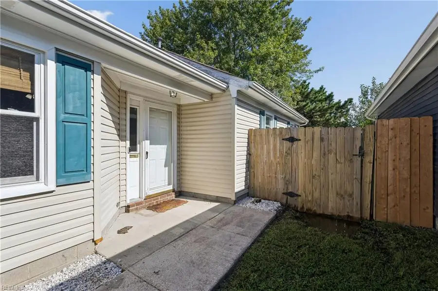 1764 River Rock Arch, Virginia Beach, VA 23456 - #2
