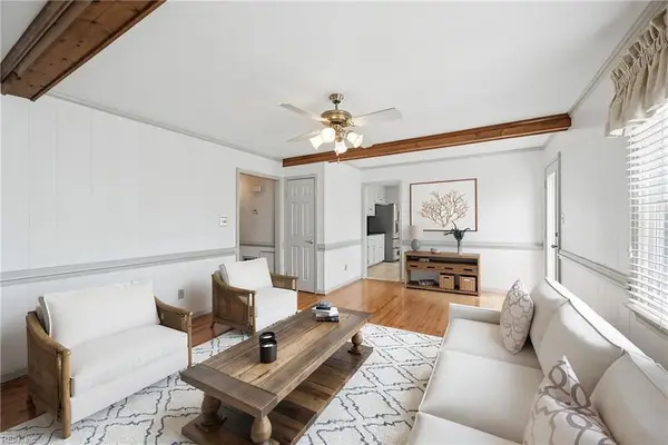 1836 Summerhedge Close, Virginia Beach, VA 23456