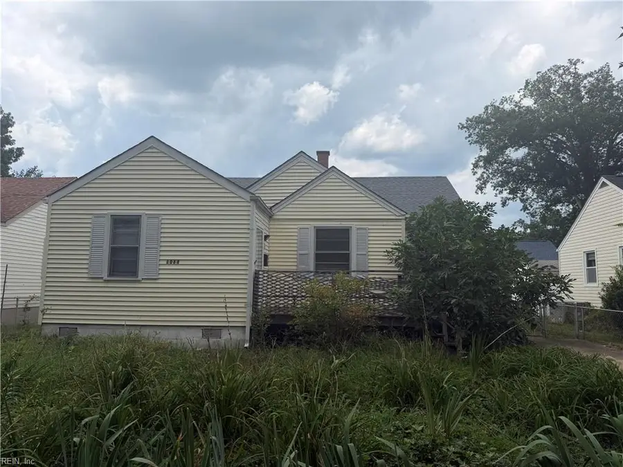 1064 Earl Street, Norfolk, VA 23503 - #2
