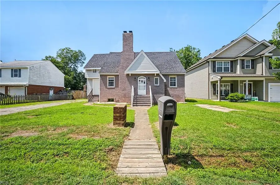 1129 Hazel Avenue, Chesapeake, VA 23325 - #3