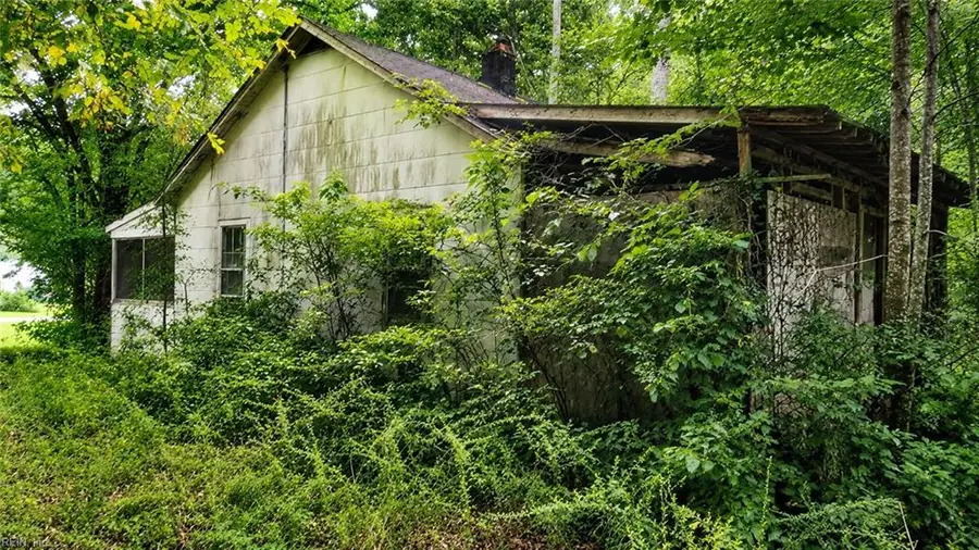 9225 Diascund Road, Lanexa, VA 23089 - #2
