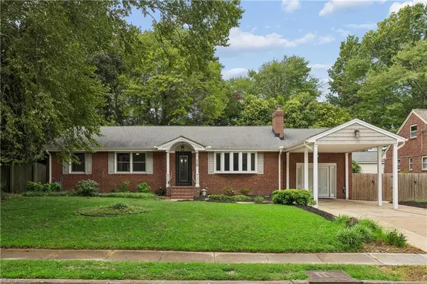 209 E Mcginnis Circle, Norfolk, VA 23502