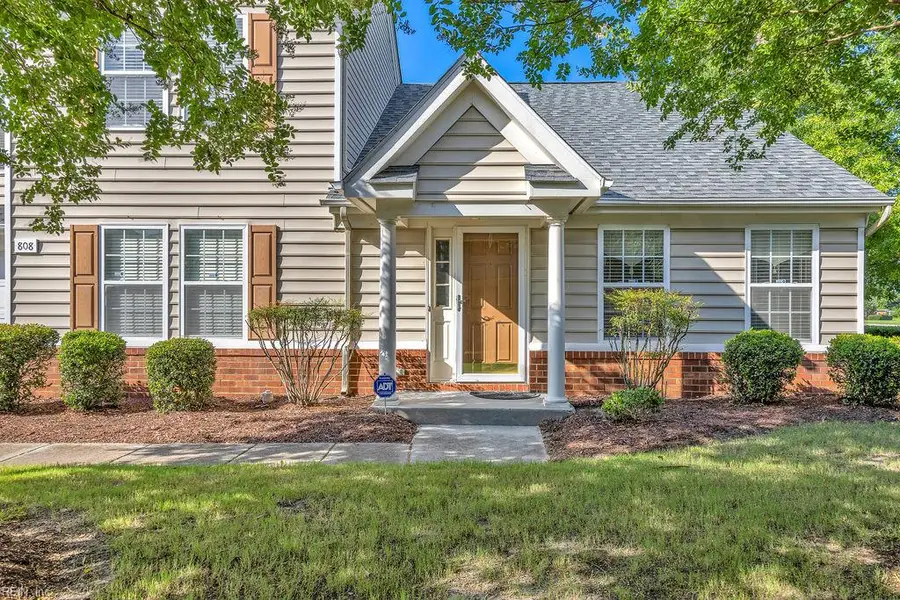 808 Monroe Court, Chesapeake, VA 23320 - #2