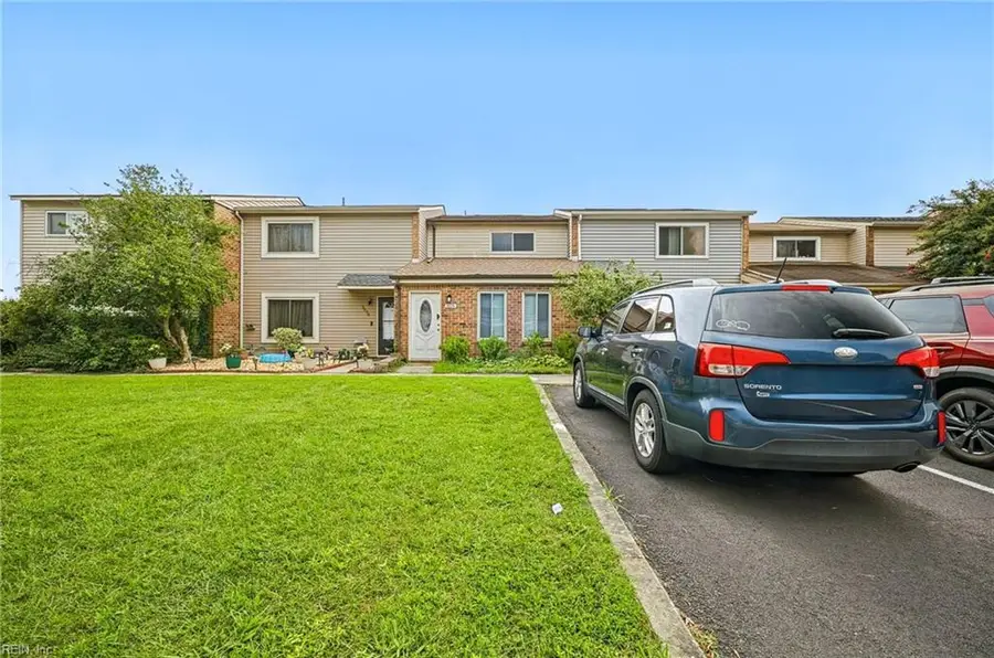 3576 Sierra Arch, Virginia Beach, VA 23453 - #2