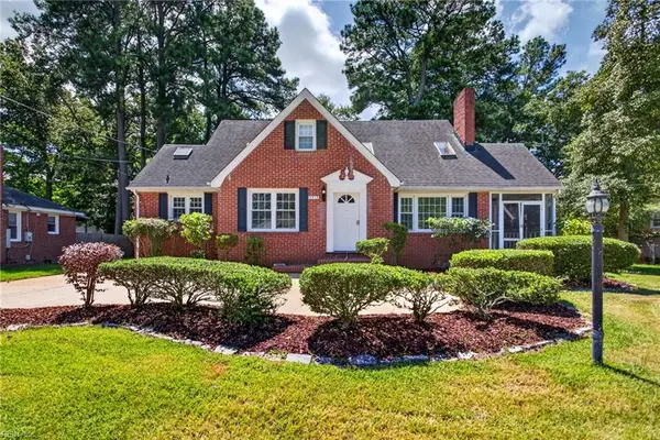 2213 Wildwood Road, Chesapeake, VA 23323