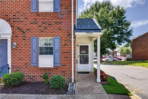 3520 Sugar Run Run, Chesapeake, VA 23321