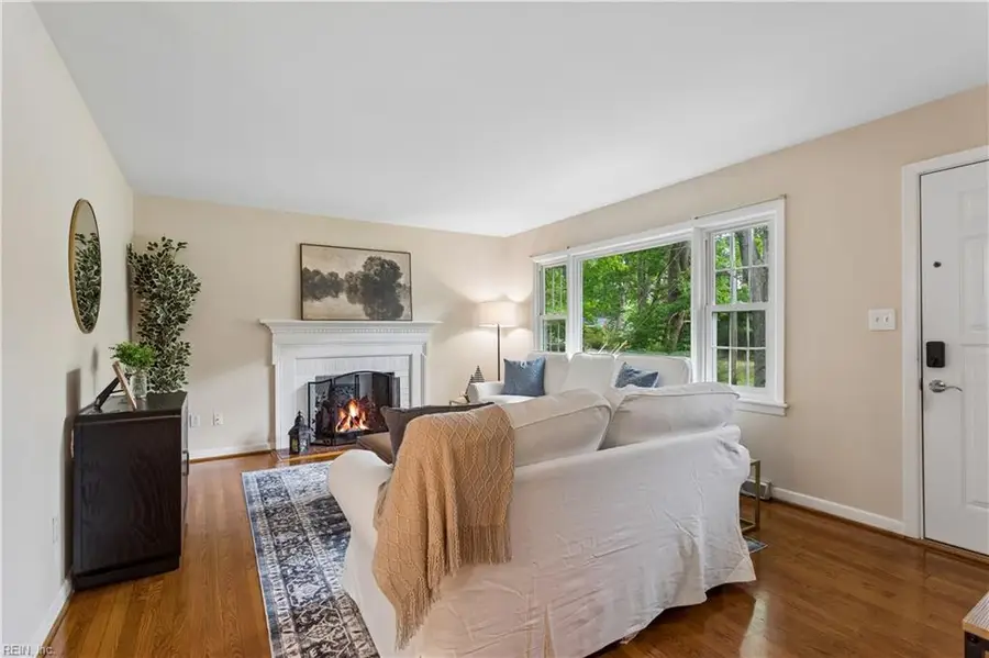 214 Greenland Drive, Yorktown, VA 23693 - #2