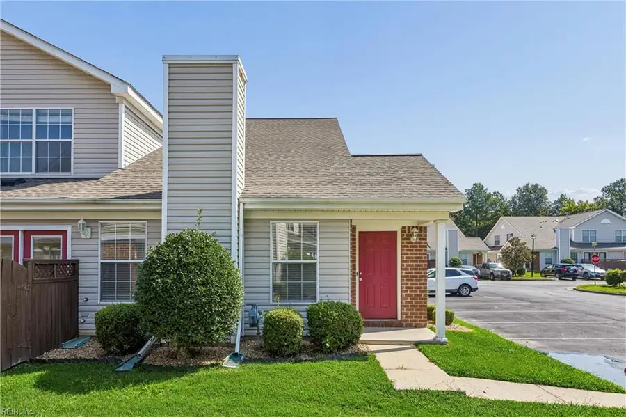 823 Miller Creek Lane, Newport News, VA 23602 - #2