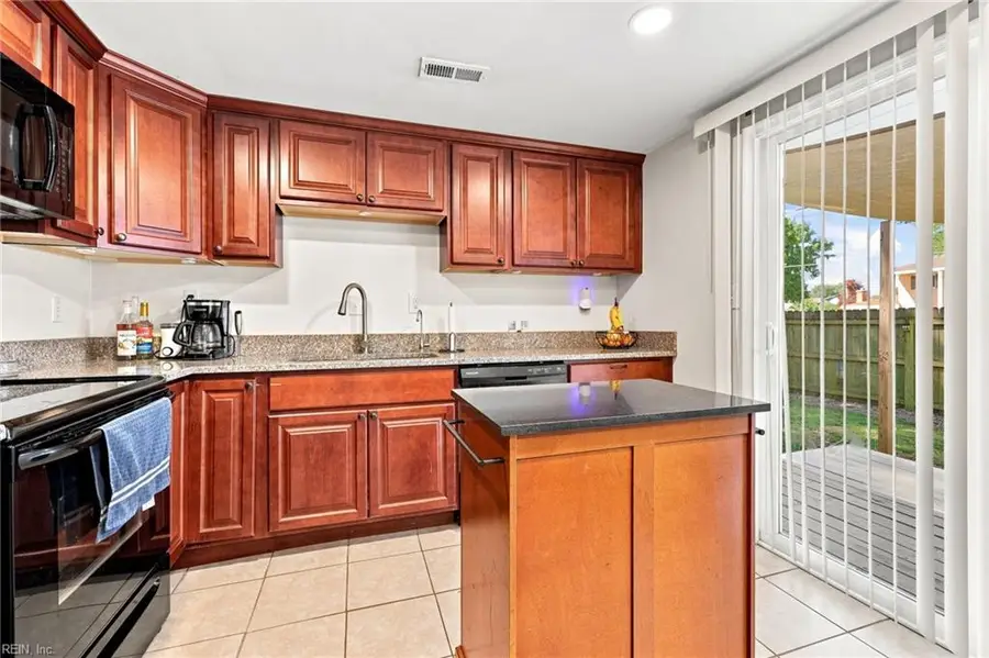977 Oak Forest Court, Virginia Beach, VA 23464 - #3
