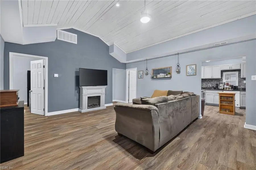 9454 Hickory Street, Norfolk, VA 23503 - #3
