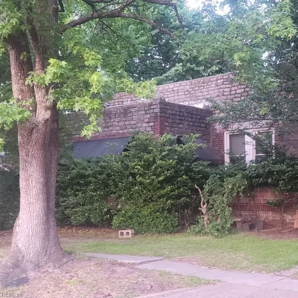 68 Gillis Road, Portsmouth, VA 23702