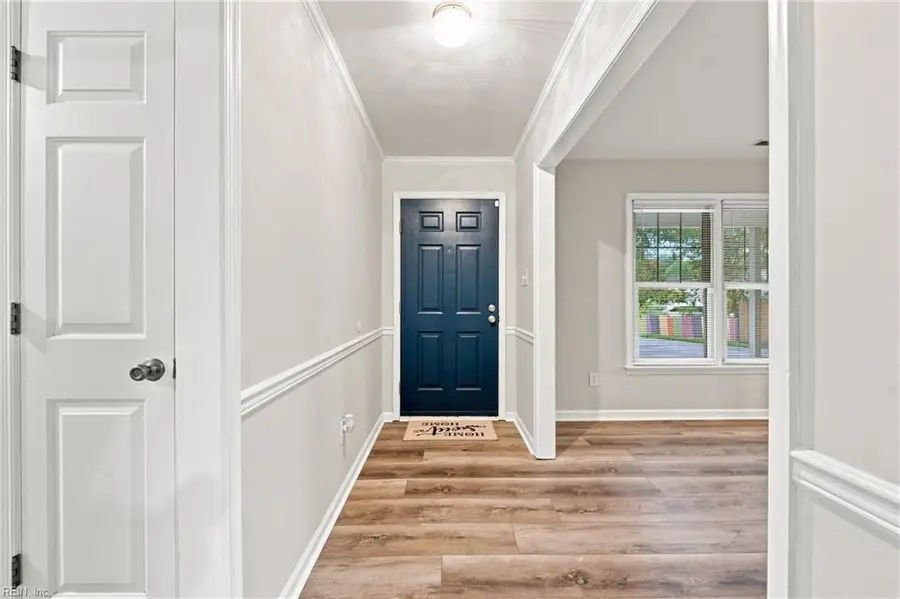 900 Saddleback Trail Court, Chesapeake, VA 23322 - #3
