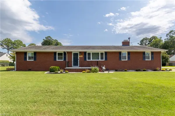 5441 N Sunland Drive, Virginia Beach, VA 23464