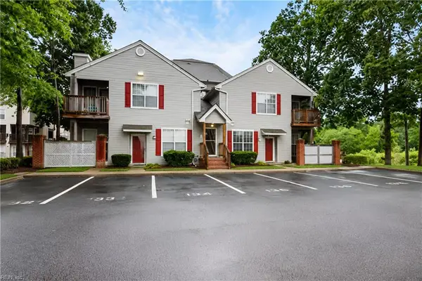 802 Horizon Lane, Newport News, VA 23602