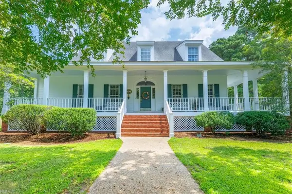 6465 Crags Causeway, Virginia Beach, VA 23457