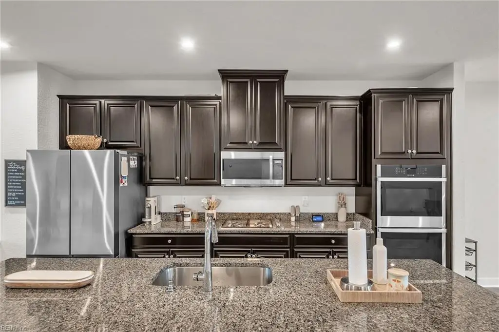 904 Stern Way, Chesapeake, VA 23323 - #1