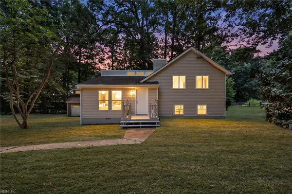 162 E Rexford Drive, Newport News, VA 23608