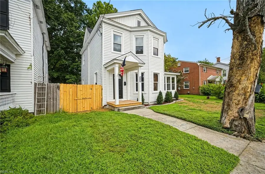 322 Clay Street, Franklin, VA 23851 - #2