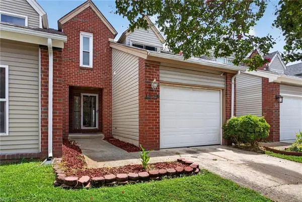 1245 Hillock Crossing #Cros, Virginia Beach, VA 23455