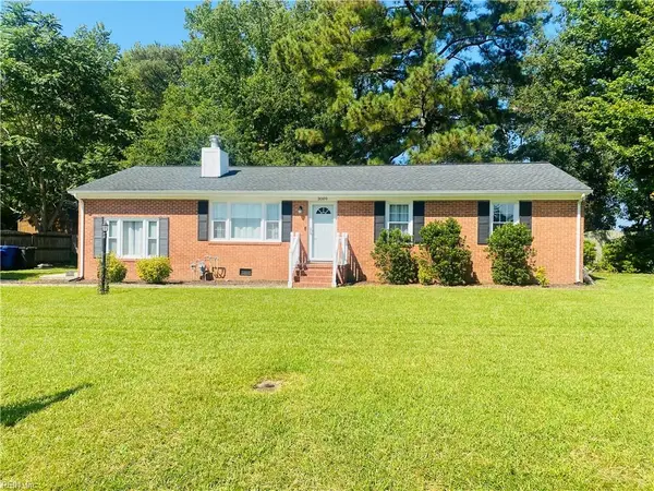 3009 Woodlawn Drive, Suffolk, VA 23434