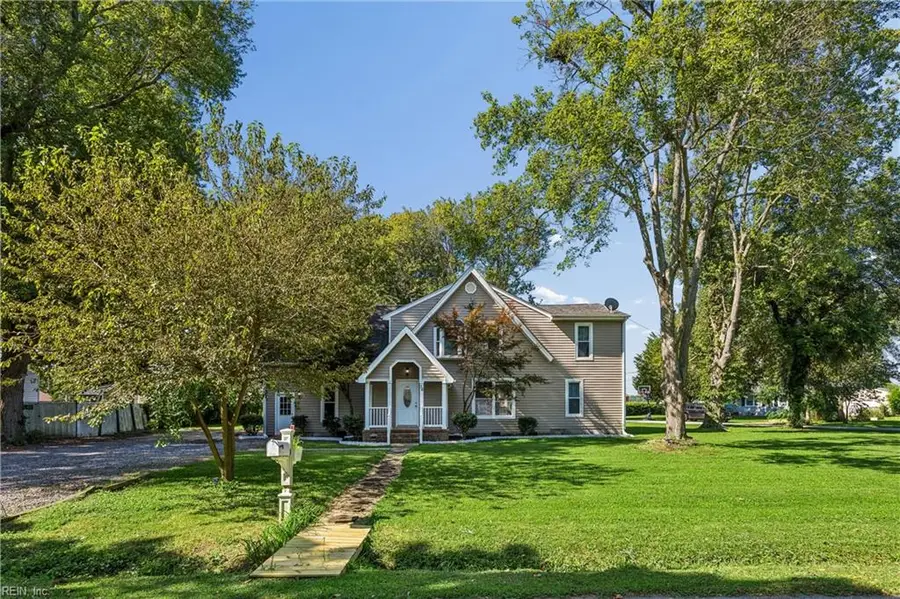 36 W Lamington Road, Hampton, VA 23669 - #2