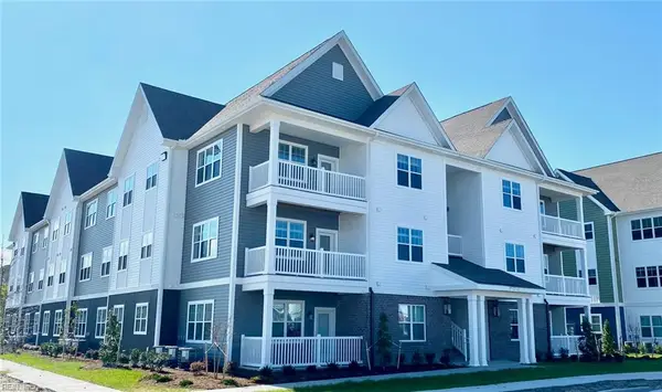 1540 Eldwick Drive #303, Chesapeake, VA 23320