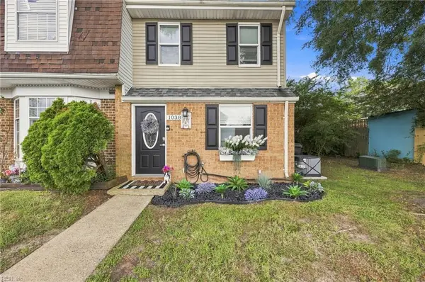 1038 Smoke Tree Lane, Virginia Beach, VA 23452