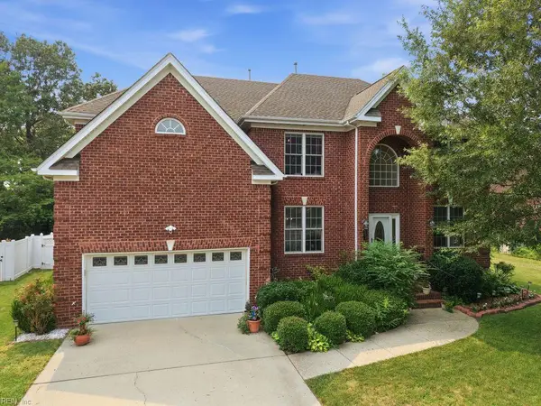 557 Hunts Pointe Drive, Virginia Beach, VA 23464