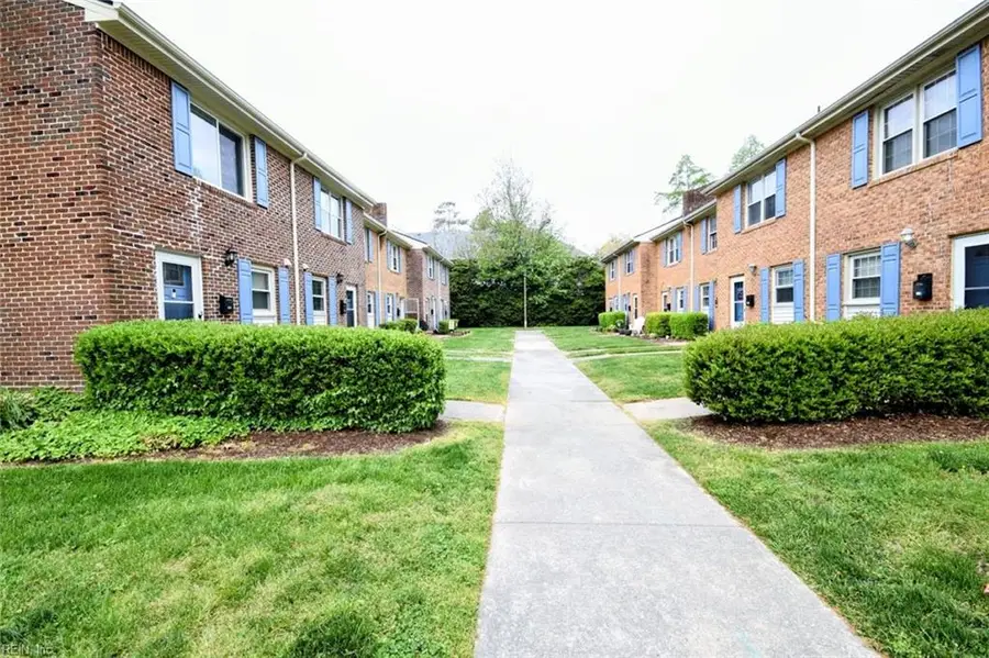 437 Barberton Drive, Virginia Beach, VA 23451 - #2