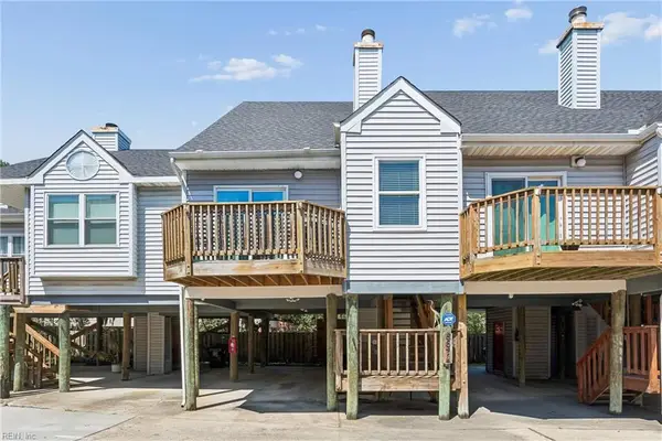 867 Little Bay Avenue #5, Norfolk, VA 23503