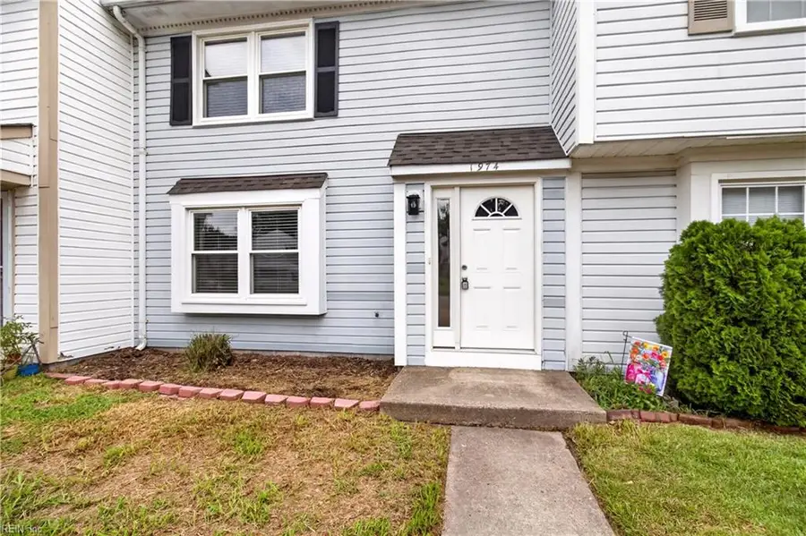 1974 Woodgate Arch, Chesapeake, VA 23320 - #2