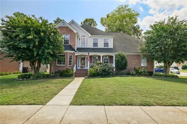909 Sydenham Boulevard, Chesapeake, VA 23322