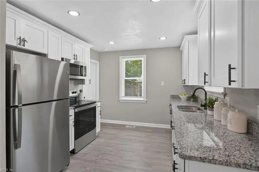 2721 Keller Avenue, Norfolk, VA 23509 - #3