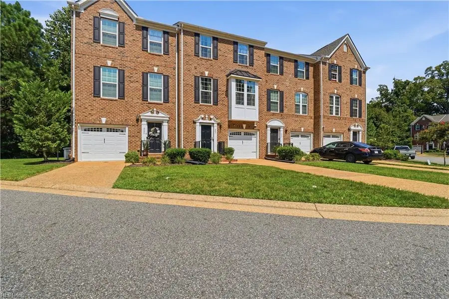 315 W Constance Road #247, Suffolk, VA 23434 - #2