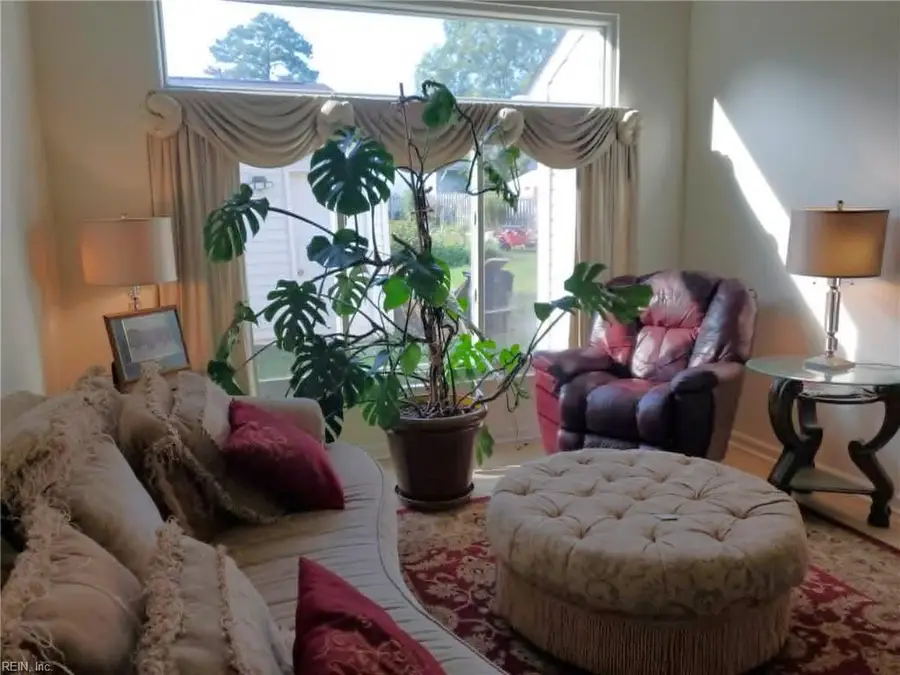 425 Truxtun Court, Newport News, VA 23608 - #3